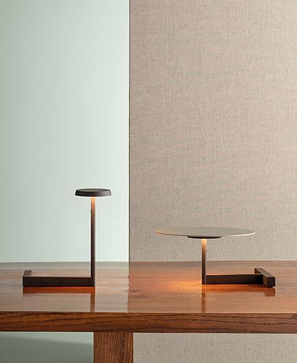 VIBIA  Flat Table