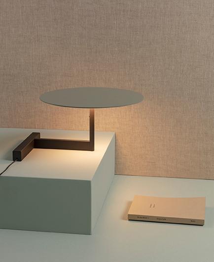 VIBIA  Flat Table