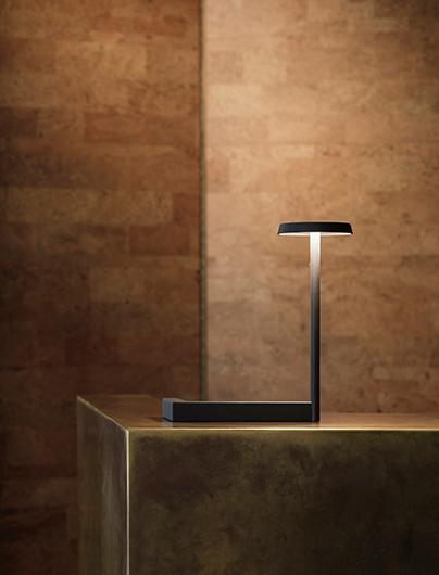 VIBIA  Flat Table