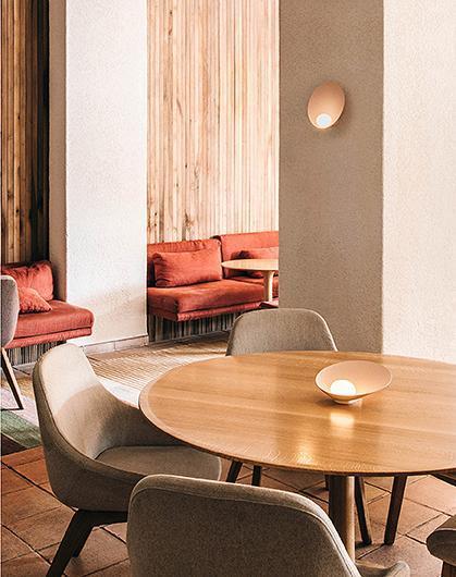 VIBIA  Musa Table 现货